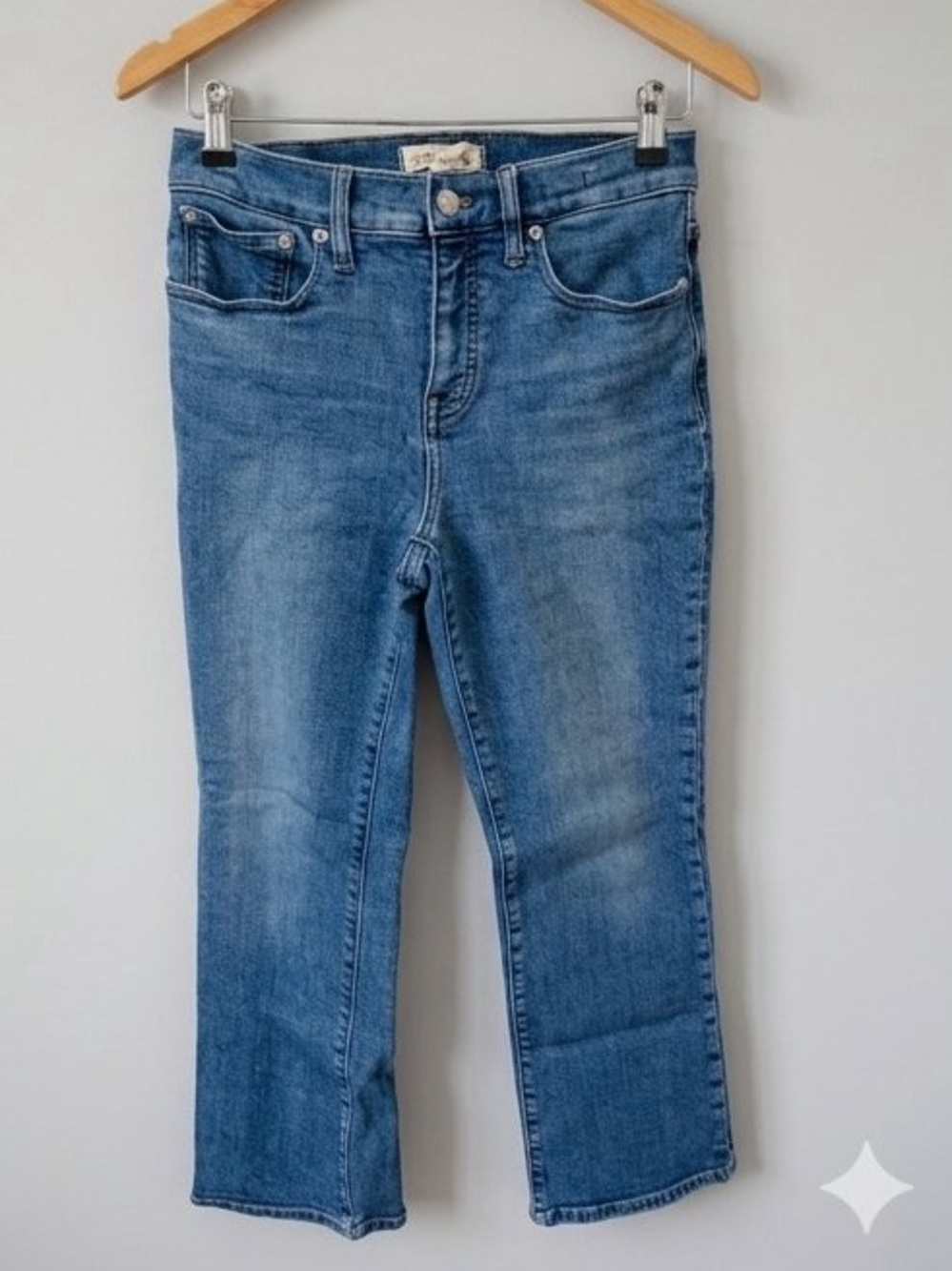 Madewell Mid-Rise Kick Out Crop Jeans Light Blue Wash size 27 - see description